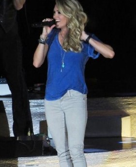 carrie-underwood-and-dstld-low-rise-ankle-skinny-jeans-in-smoke-tencel-gallery